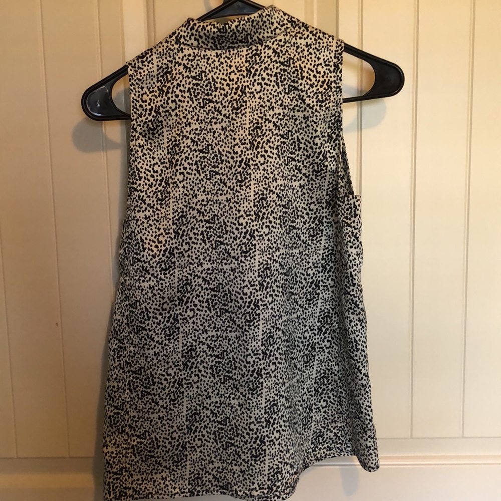 Black And White Patterned Work Blouse - image 3